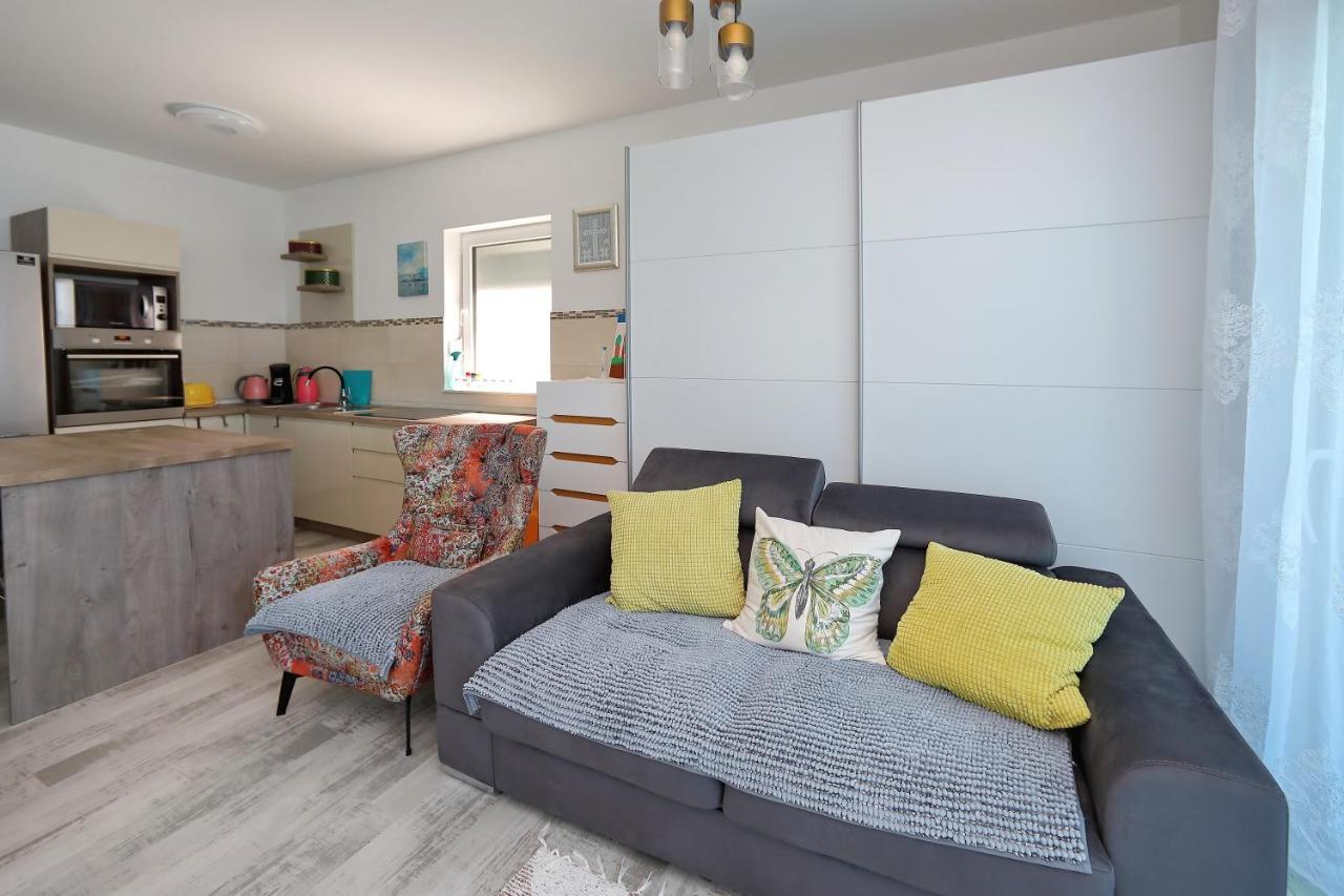 Apartmani Marina S Pogledom, Sukošan Kültér fotó
